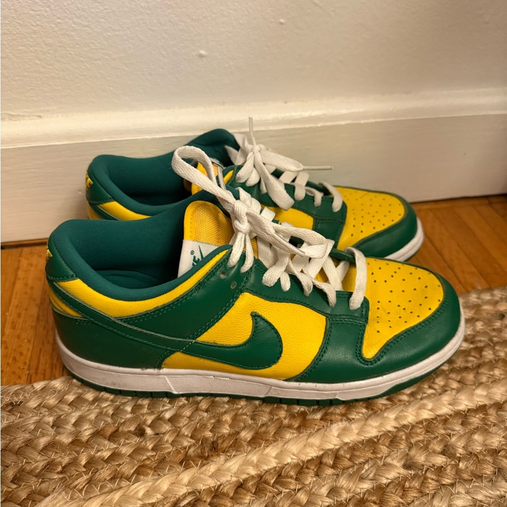 Nike Dunk Low Retro “Brazil” Sneakers - Picture 5 of 10